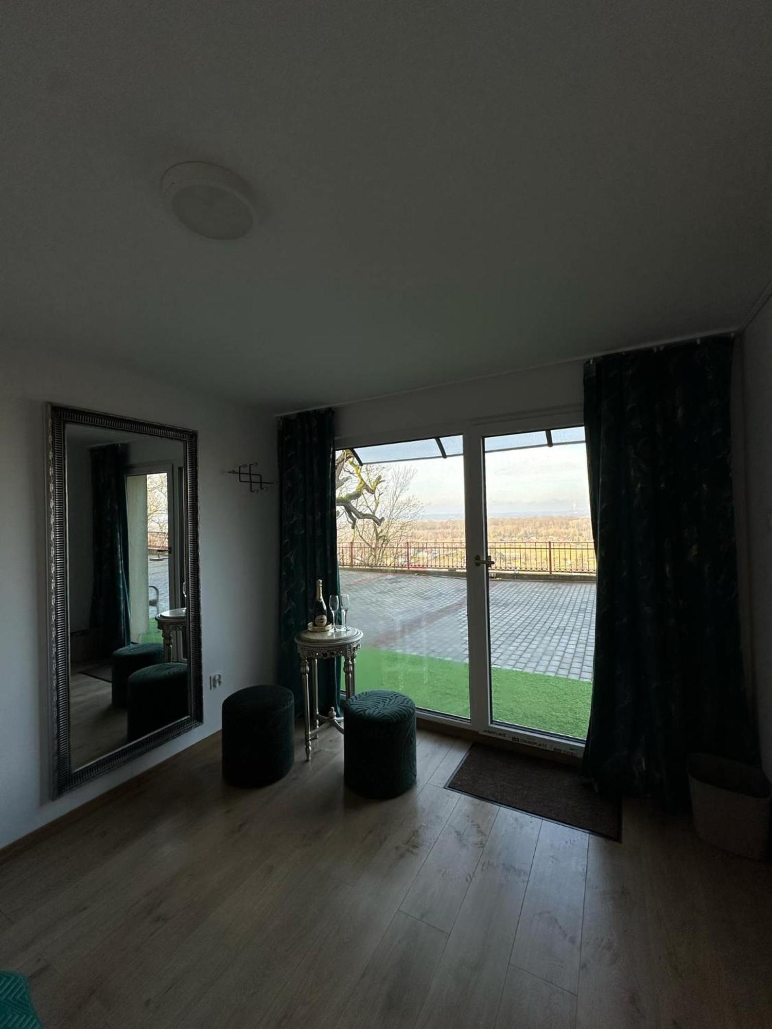 Apartament Bena Ze Zjawiskowym Tarasem Widokowym Chełmno المظهر الخارجي الصورة